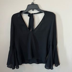 Bell sleeves cropped black top H&M